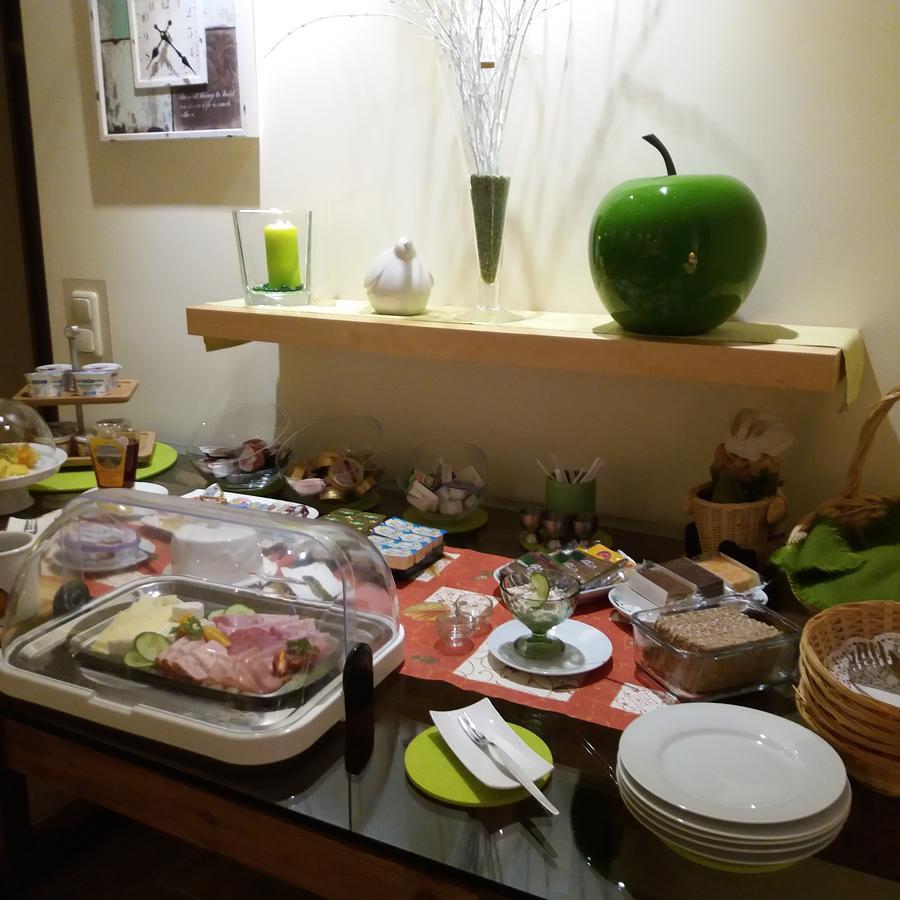 加尼欧玛“画廊宾馆”酒店 Barby 外观 照片